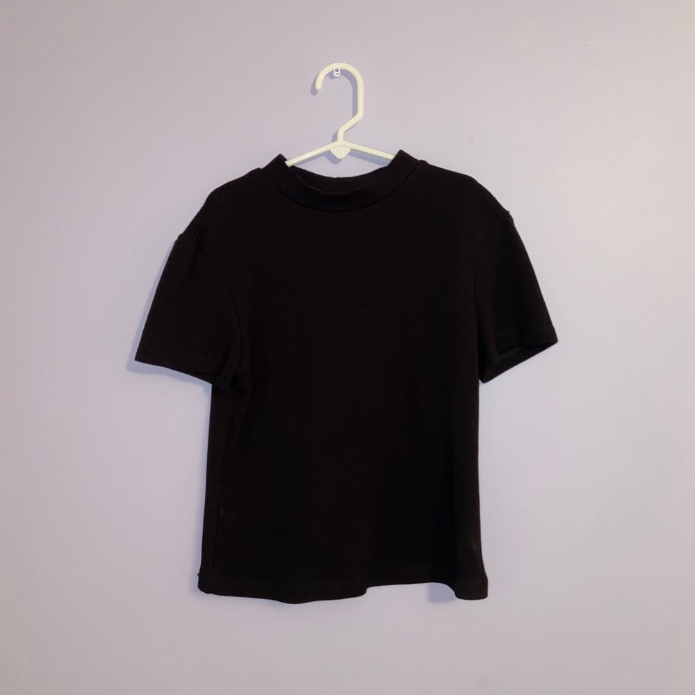 Body shaping cropped top